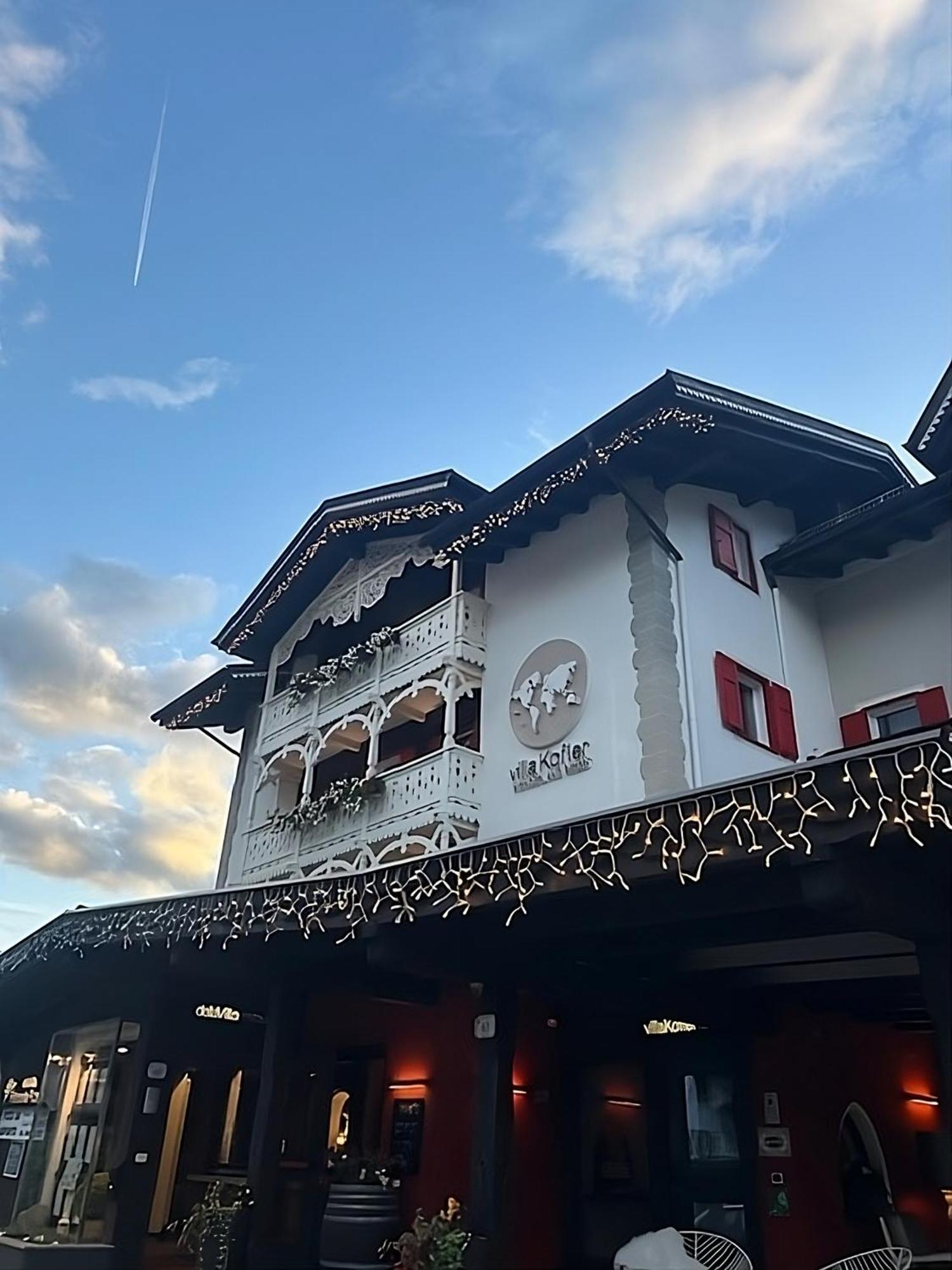 Villa Kofler Wonderland Resort カンピテッロ・ディ・ファッサ エクステリア 写真