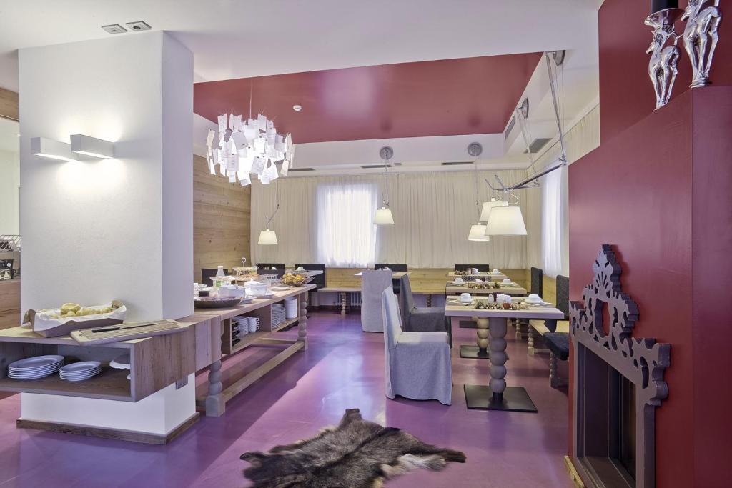 Villa Kofler Wonderland Resort カンピテッロ・ディ・ファッサ エクステリア 写真